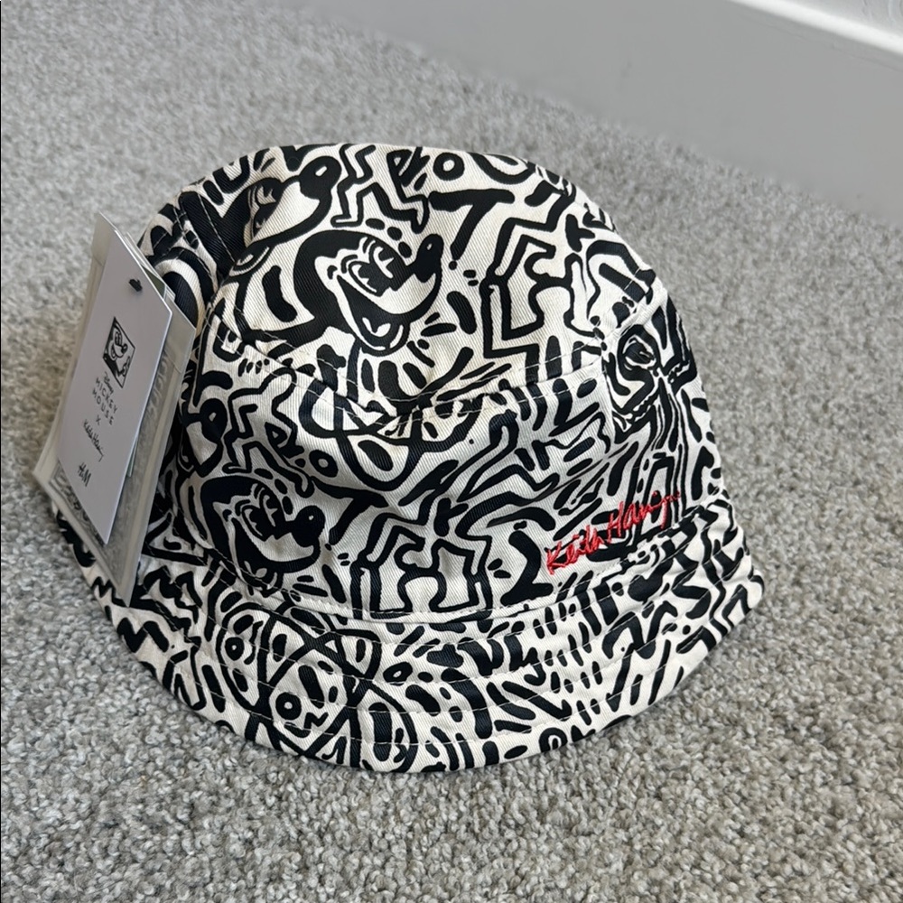 Keith Haring x Mickey Bucket Hat - Black and White Bucket Hat